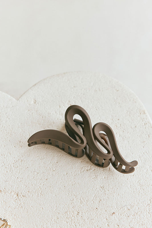 Circa Wavy Clip - Chocolate