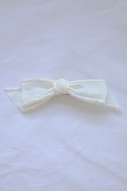 Bonnie Bow Clip