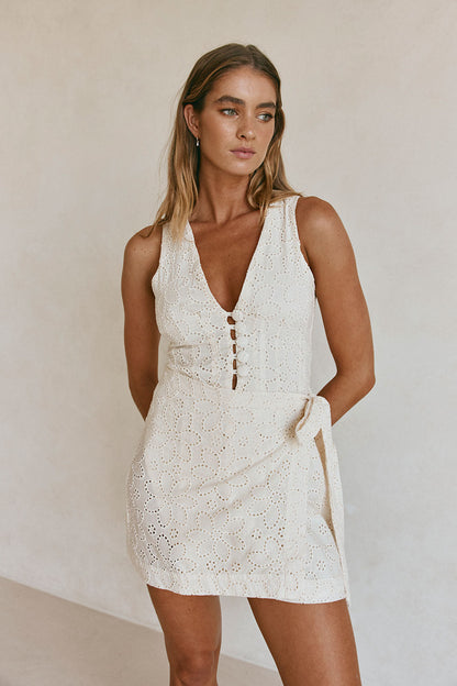 Gracia Dress - Broderie