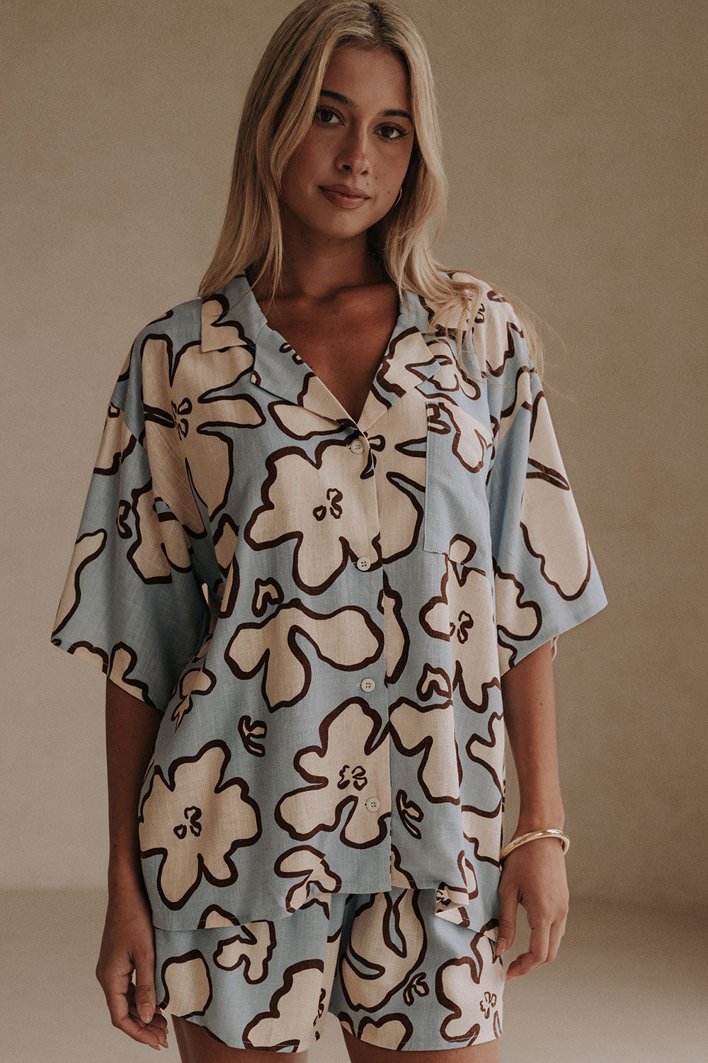 Thessy Top - Outline Floral