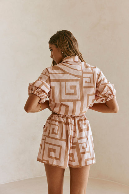 Kira Shorts - Hellenic Maze