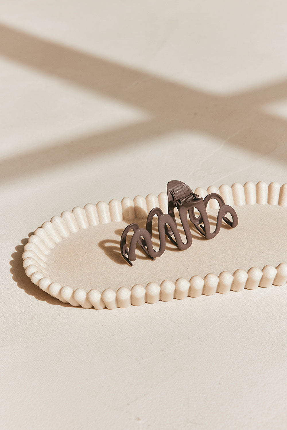 Gaia Claw Clip - Chocolate