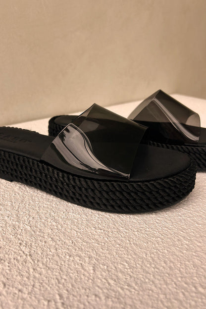 Asuka Platform Sandals - Black