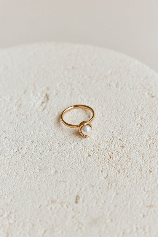 Neela Pearl Ring