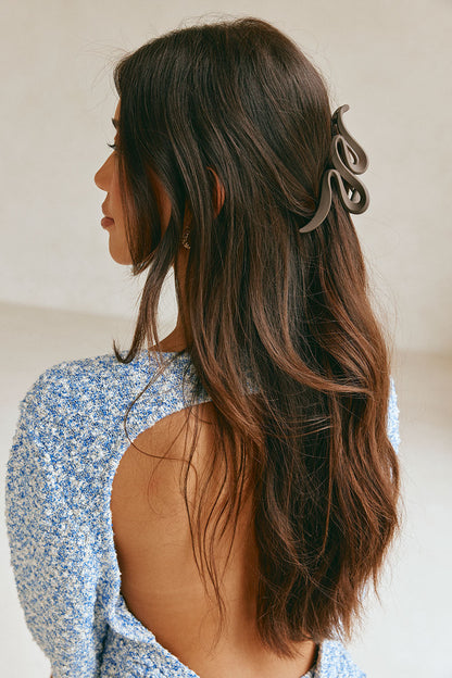 Circa Wavy Clip - Chocolate