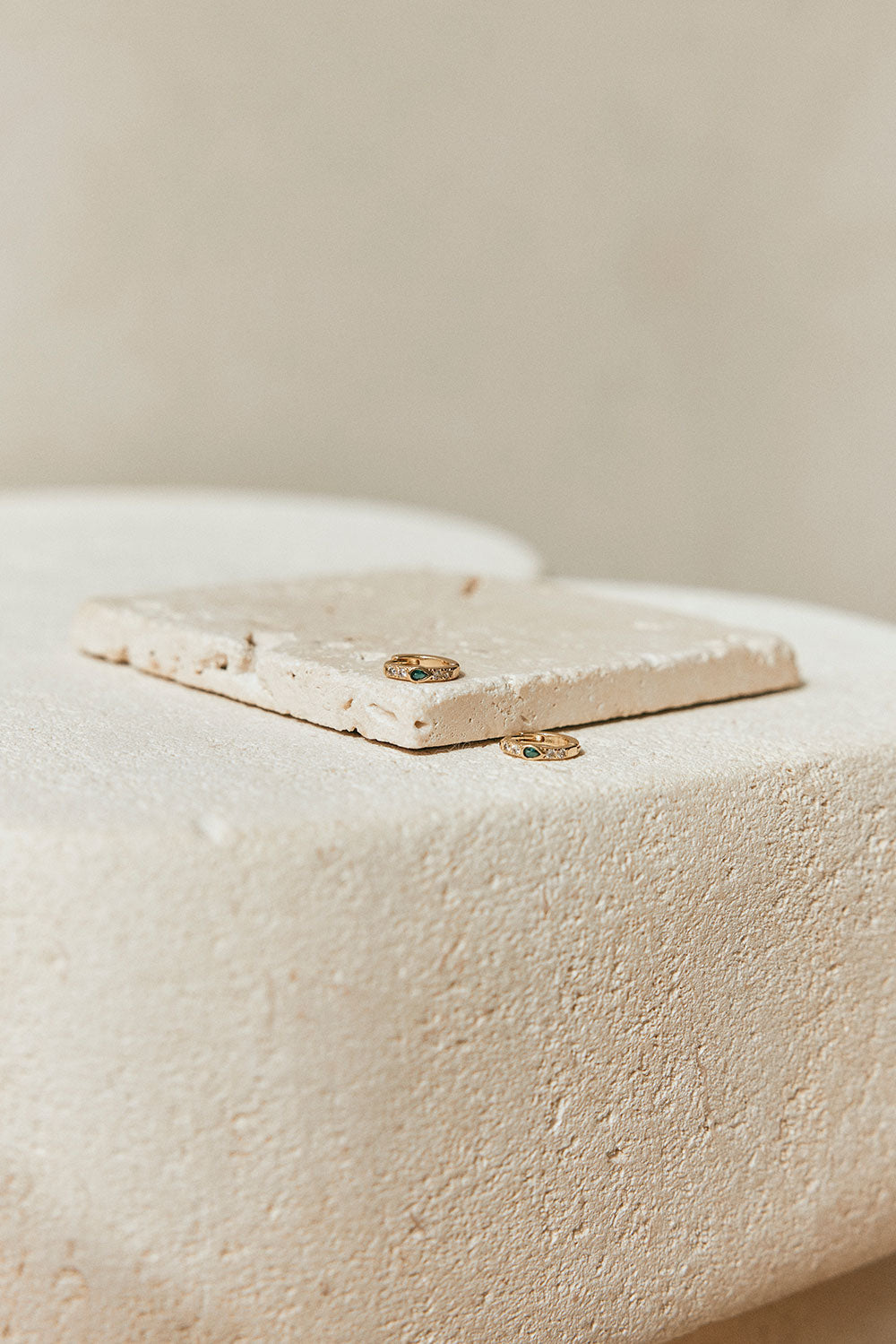 18K Ariel Huggie Earrings