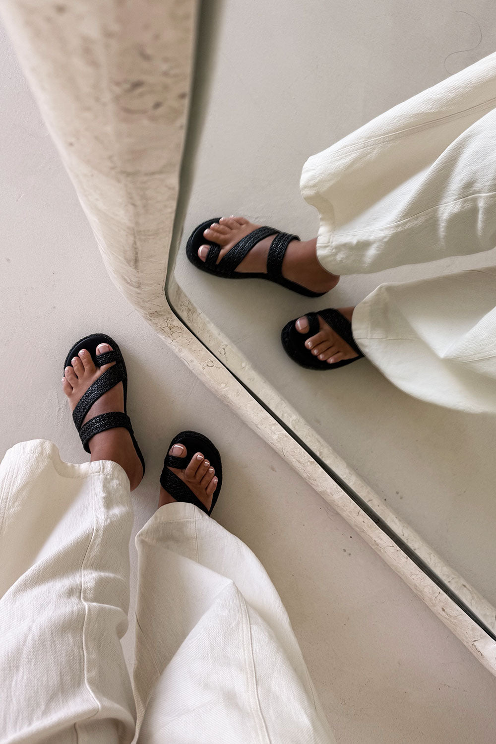 Tiera Platform Sandals - Black