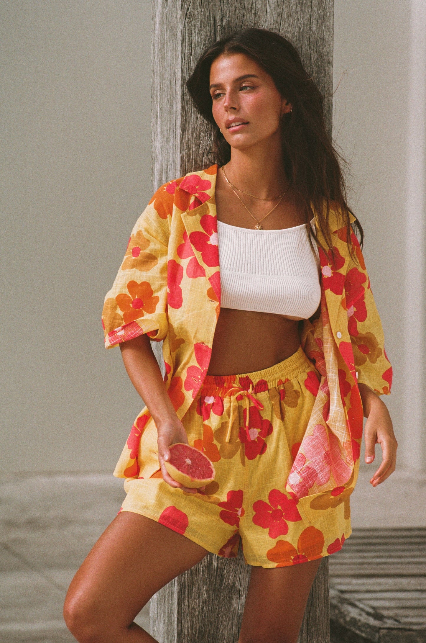 Thessy Shorts - Romance Floral