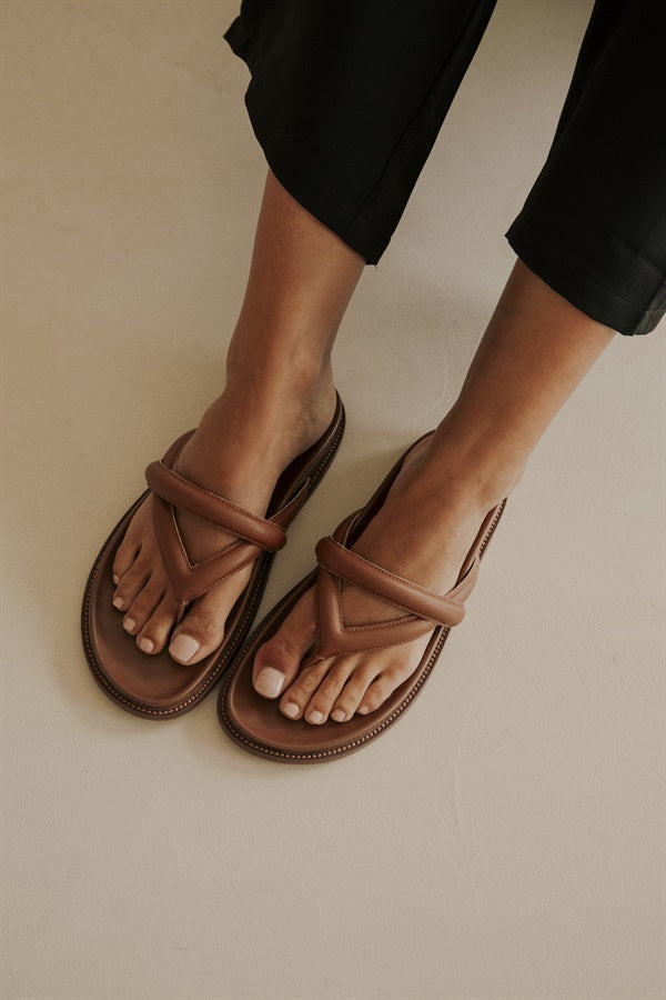 Vivian Sandals - Tan